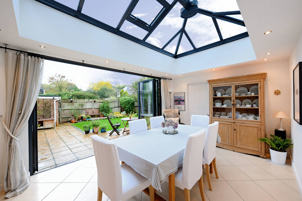 Orangery from kitchen with bi folding doors homify Modern conservatory