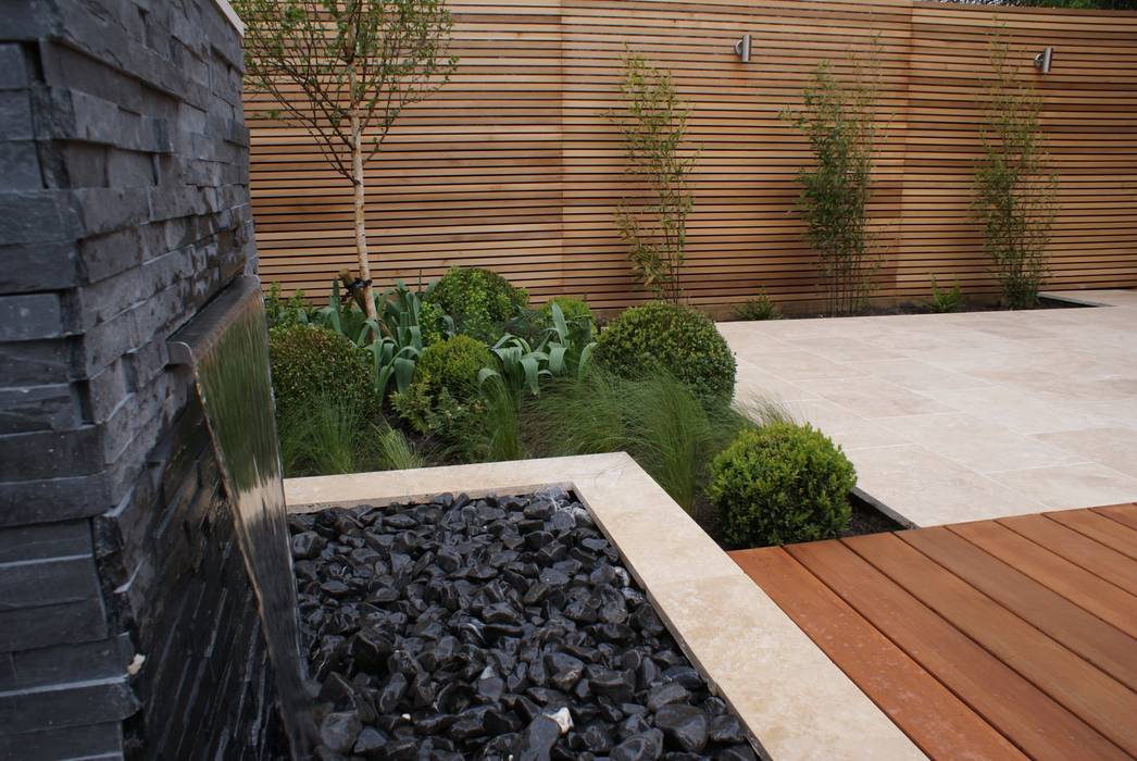 حديث تنفيذ Hannah Collins Garden Design, حداثي