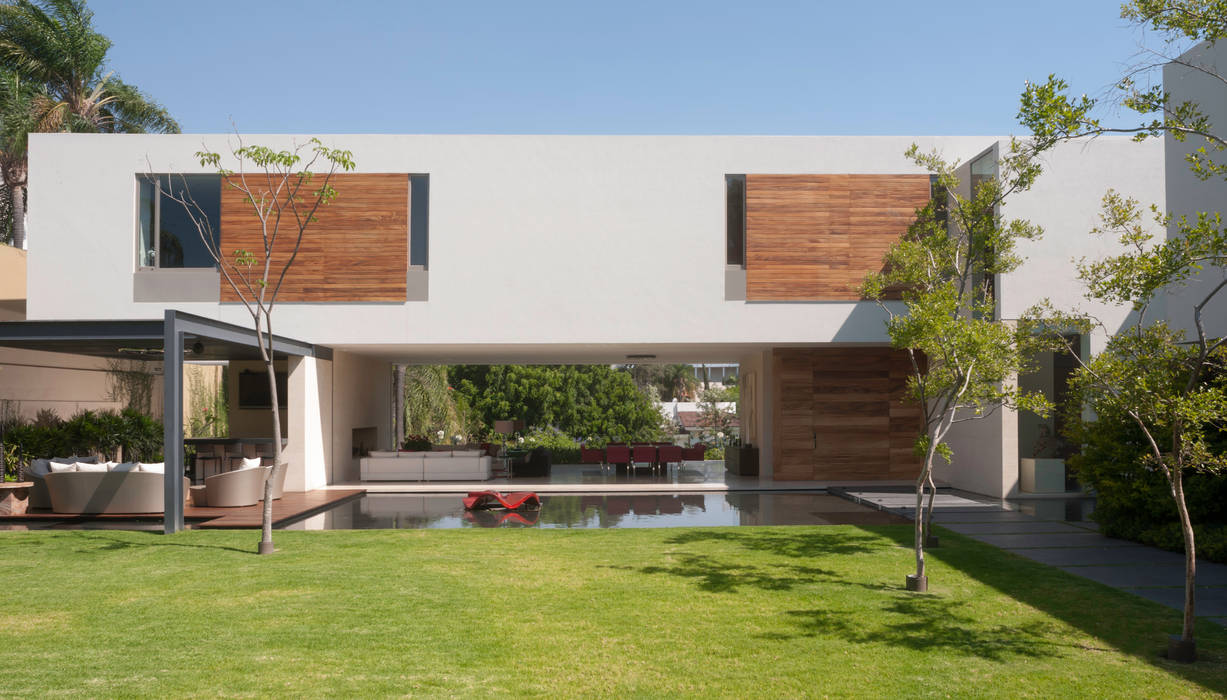 Casa SJ, Gantous Arquitectos Gantous Arquitectos Jardines modernos: Ideas, imágenes y decoración