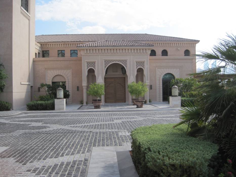 Residential (Royal) Palace at Qatar Doha, TOPOS+PARTNERS TOPOS+PARTNERS Country style house