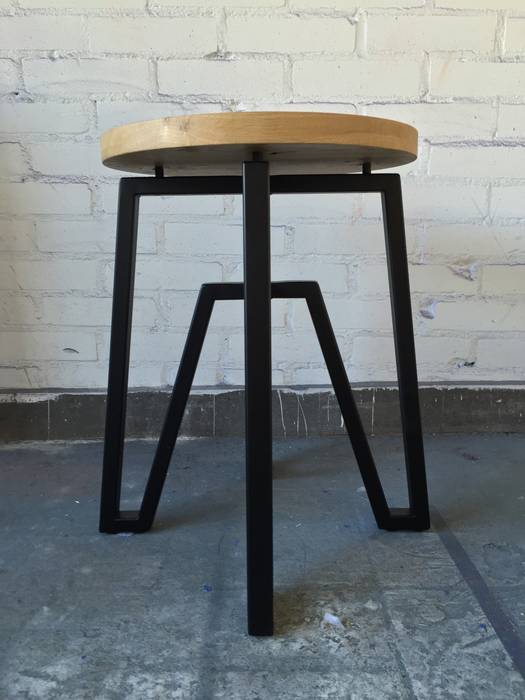 Stool NX3., Kaspar Eisenmeier Kaspar Eisenmeier 客廳 凳子與椅子