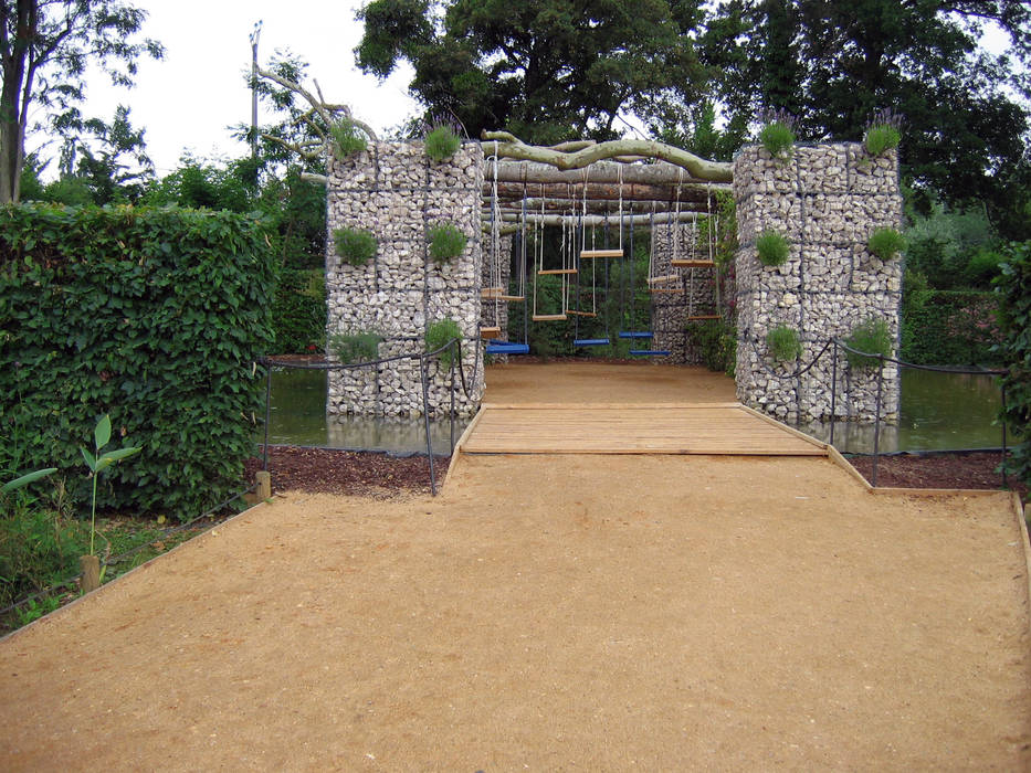 FESTIVAL INTERNAZIONALE DEI GIARDINI DI CHAUMONT ( FR ) , Stefania Lorenzini garden designer Stefania Lorenzini garden designer 모던스타일 정원