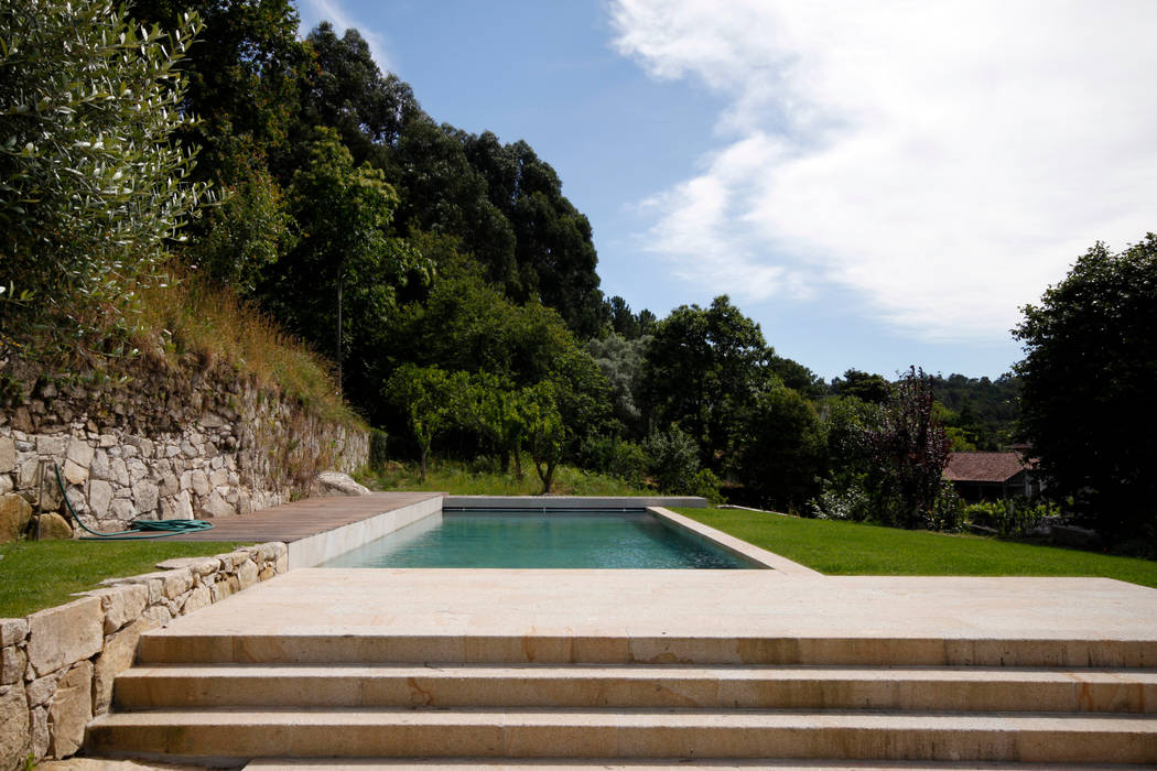 House Âncora, Branco Cavaleiro architects Branco Cavaleiro architects Piscinas rústicas