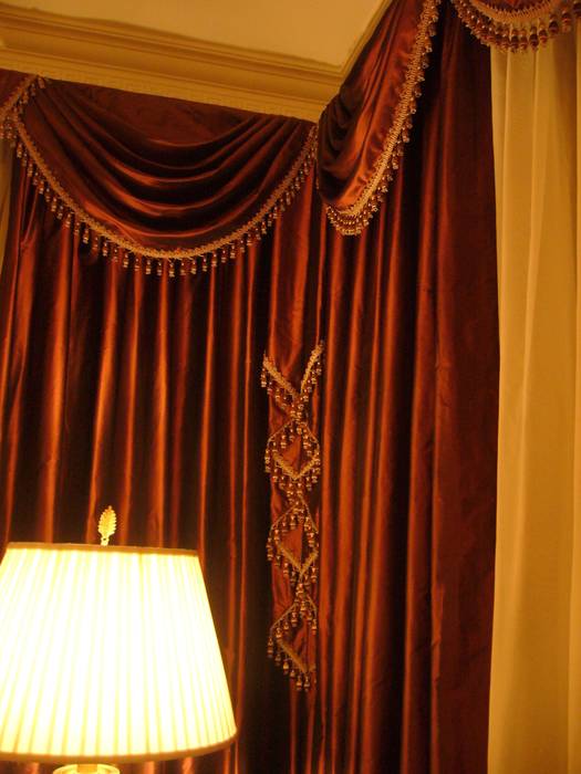 Дом на Рублевском шоссе, Prosperity Prosperity Colonial style window and door Curtains & drapes
