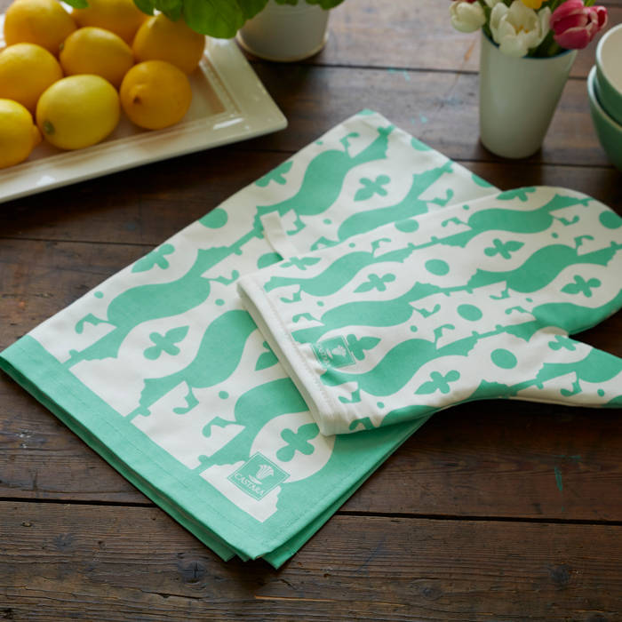 homify Tropical style kitchen Accessories & textiles