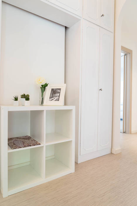 Maison Fleury, Francesca Greco - HOME|Philosophy Francesca Greco - HOME|Philosophy Koridor & Tangga Gaya Mediteran