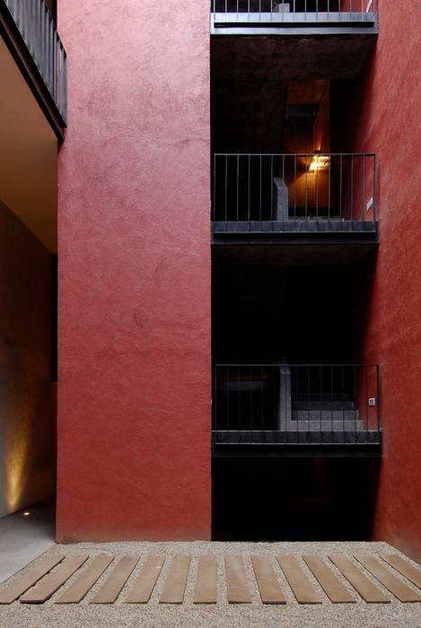 ATENAS 354, Alvaro Moragrega / arquitecto Alvaro Moragrega / arquitecto Industrial corridor, hallway & stairs