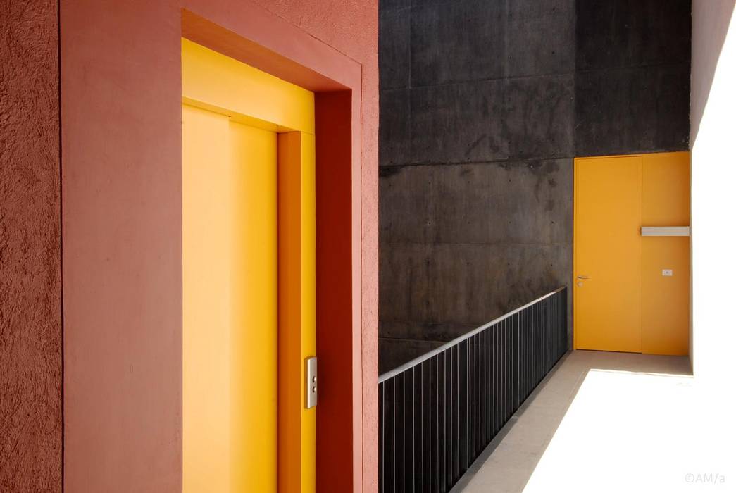 ATENAS 354, Alvaro Moragrega / arquitecto Alvaro Moragrega / arquitecto industrial style corridor, hallway & stairs.