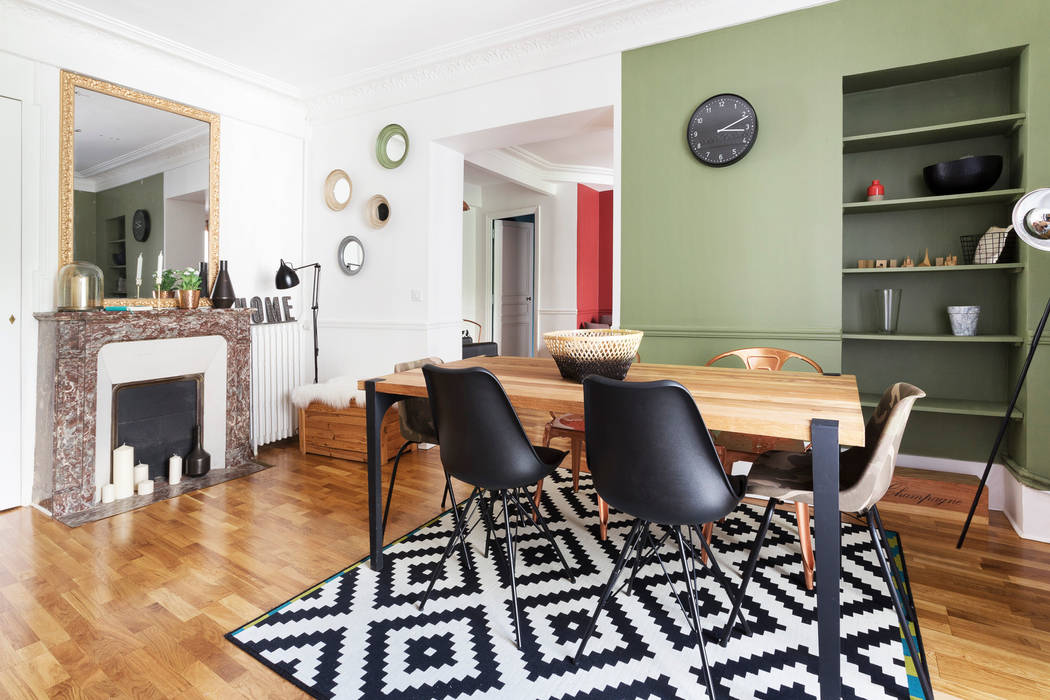 ​Pièce à vivre : salle à manger et cuisine - Appartement industriel chic & moderne 55m2 - 75010 Paris Espaces à Rêver Salle à manger industrielle