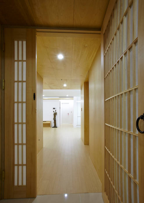 상인동 아파트인테리어, 스마트건축사사무소 스마트건축사사무소 Modern corridor, hallway & stairs