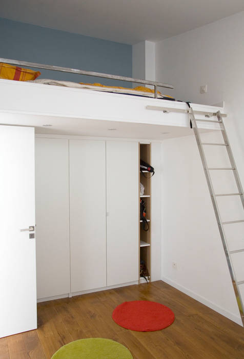 Transformation d’un Atelier de Menuiserie , ATELIER FB ATELIER FB Modern style bedroom Wardrobes & closets