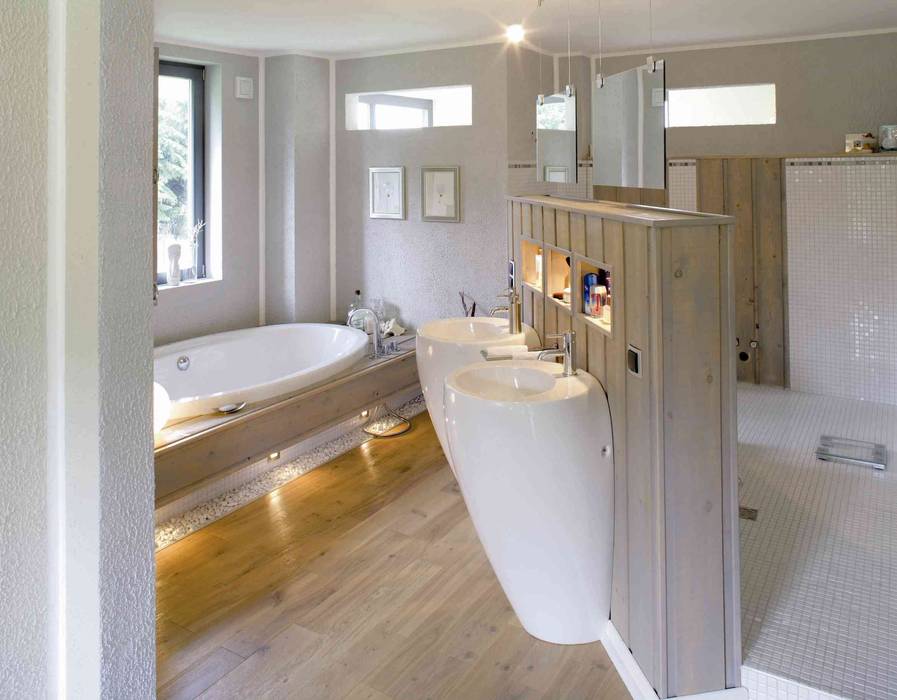 Luxus Raum, Haacke Haus GmbH Co. KG Haacke Haus GmbH Co. KG Modern style bathrooms