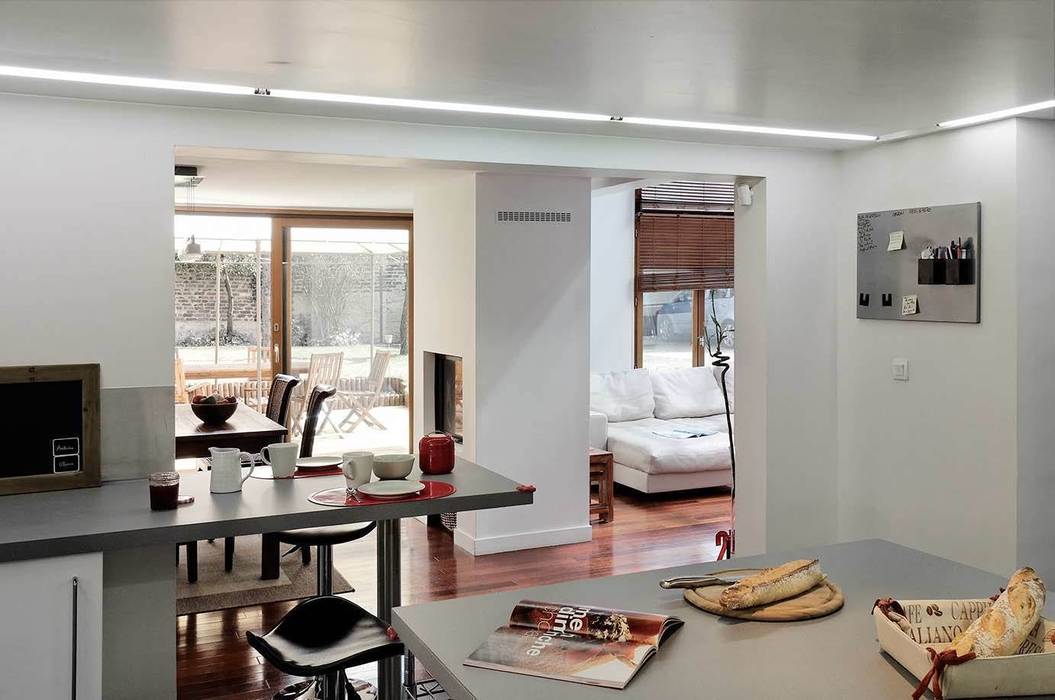 Réfection complète d’une maison à Colombes + extension, 170m² , ATELIER FB ATELIER FB Modern style kitchen