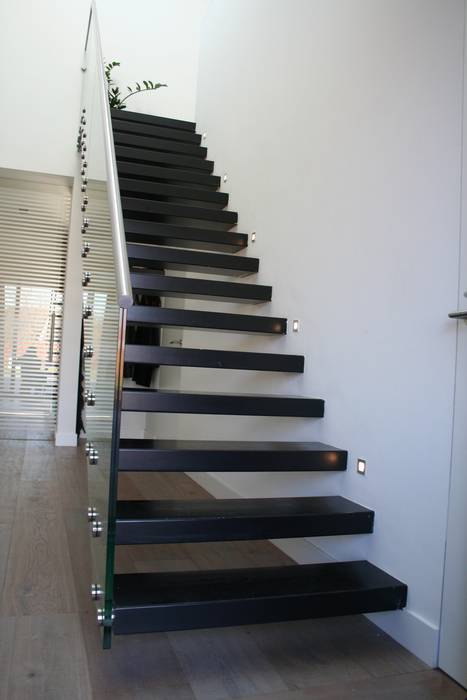 zwevende trap met glazen balustrade, Allstairs Trappenshowroom Allstairs Trappenshowroom Escalier Escaliers