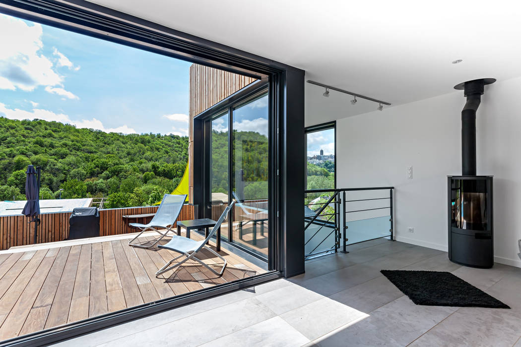 MAISON CARDAILLAC, Hugues Tournier Architecte Hugues Tournier Architecte Minimalist living room