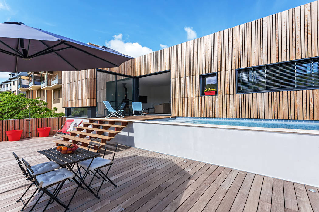 MAISON CARDAILLAC, Hugues Tournier Architecte Hugues Tournier Architecte Balcon, Veranda & Terrasse minimalistes