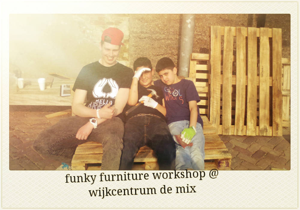 http://funkyfurniture.info/workshops/ Funky furniture Industriële woonkamers Sofa's & fauteuils
