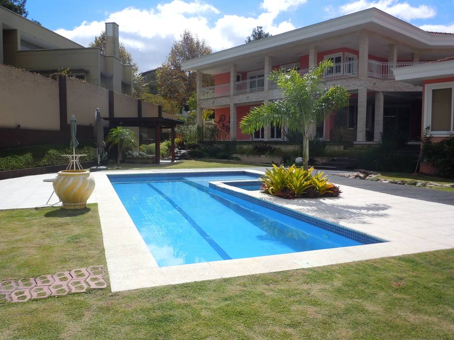 Piscina Flávia Brandão - arquitetura, interiores e obras Piscinas tropicais