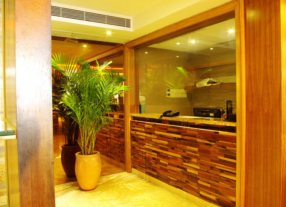 Reclaimed Ship Wood Used Worldwide, ShellShock Designs ShellShock Designs Asian style walls & floors Wood Wood effect