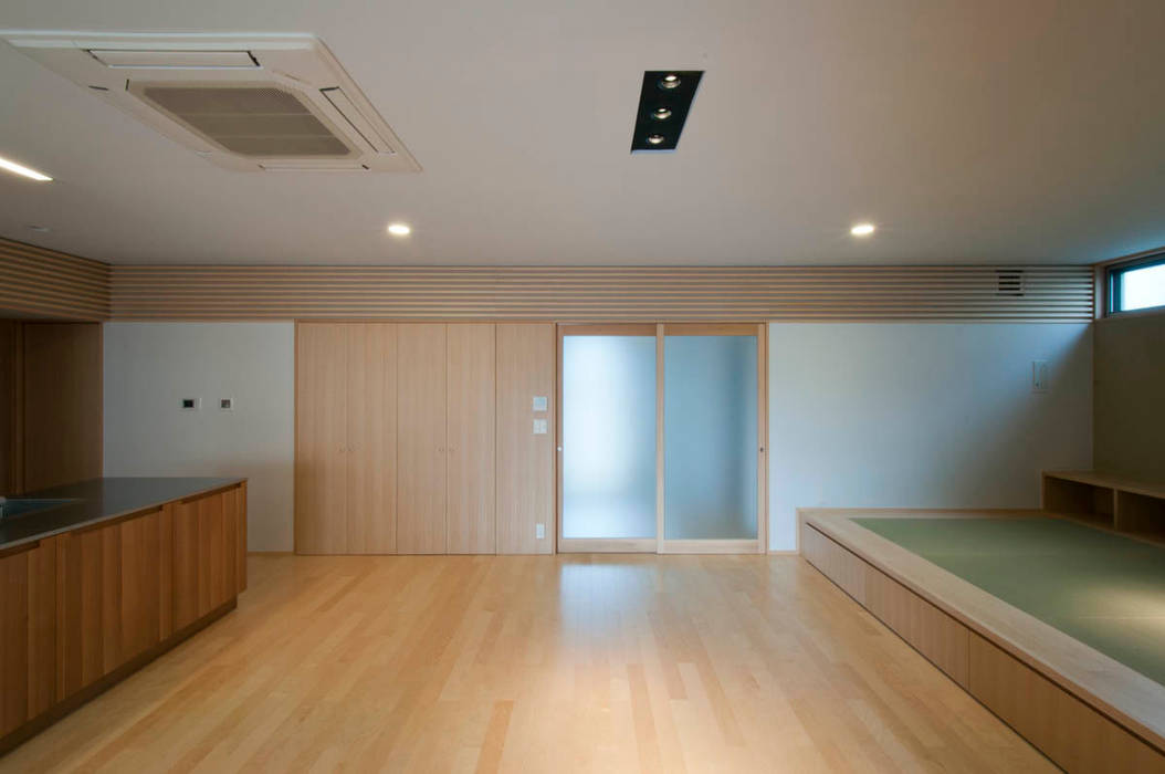 リビング 家山真建築研究室 Makoto Ieyama Architect Office モダンデザインの リビング