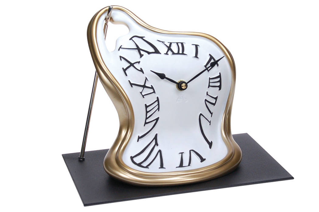 Vago Minds Ltd Eriyen Masa Saati Classic Melted Clock Modern Tarz Modern Homify