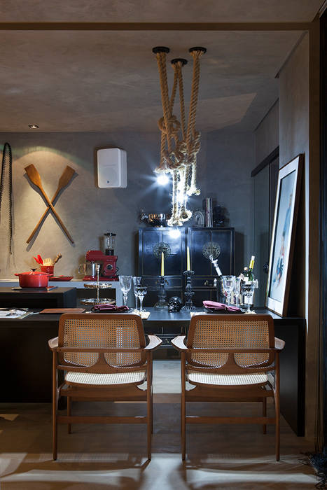 Loft do DJ Renata Ratier - CASA COR MS 2014, Gabriela Pereira Gabriela Pereira Eclectic style dining room