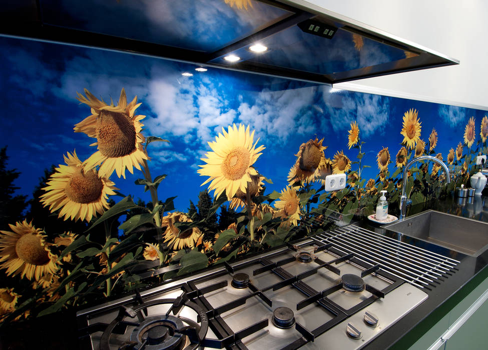 Keuken achterwand "Sunflowers" op Pimp Superior materiaal homify Moderne keukens