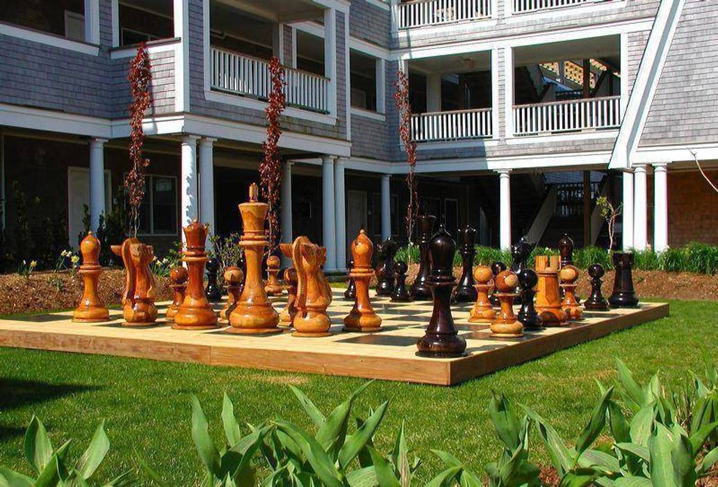 Szachy ogrodowe - drewniane szachy gigant homify Nowoczesny ogród Drewno O efekcie drewna Meble ogrodowe