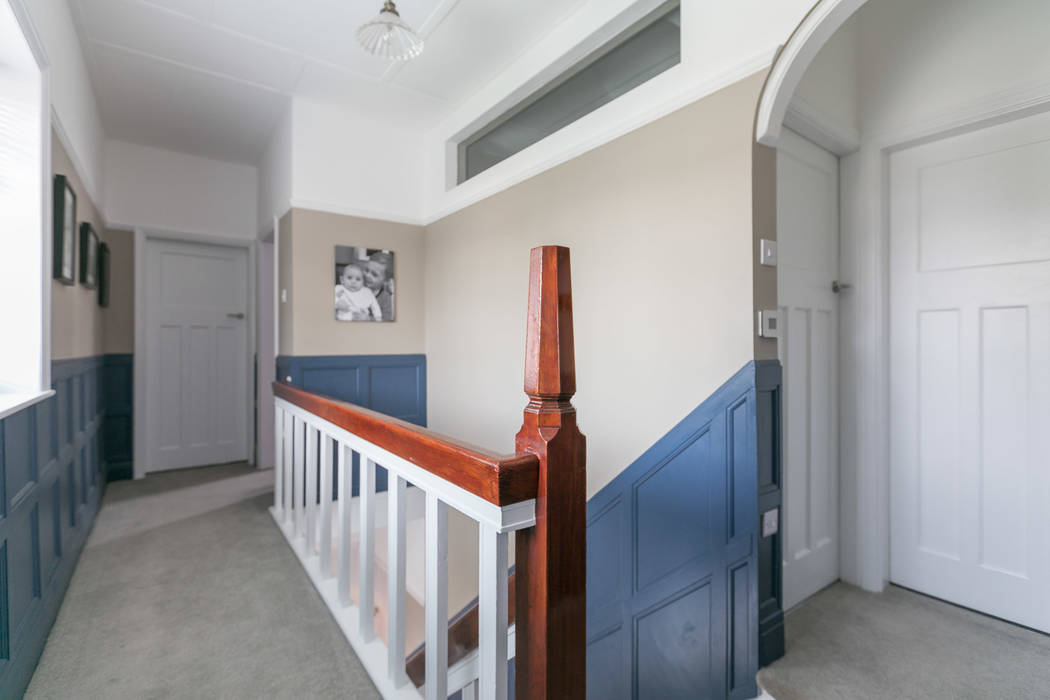 Beechwood SDA Architecture Ltd Classic style corridor, hallway and stairs