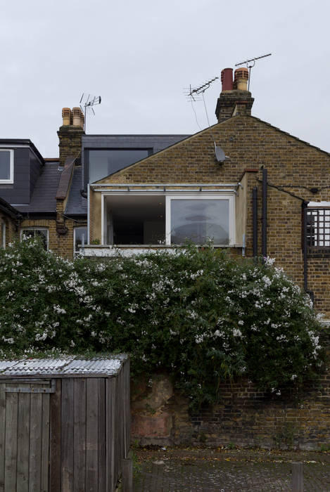 APARTMENT IN AMBERGATE STREET, Kennington, London, 2012, Francesco Pierazzi Architects Francesco Pierazzi Architects Modern houses