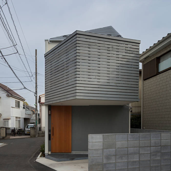 コンパクトで可愛いショートケーキハウス, M設計工房 M設計工房 Casas escandinavas Madera Acabado en madera