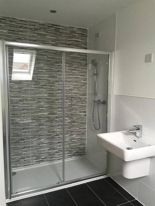 Ecclesgreig Gardens, St. Cyrus, Aberdeenshire, Roundhouse Architecture Ltd Roundhouse Architecture Ltd Modern style bathrooms Bathtubs & showers