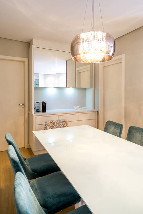 APARTAMENTO MF, ESTUDIO ARK IT ESTUDIO ARK IT Salas de jantar modernas