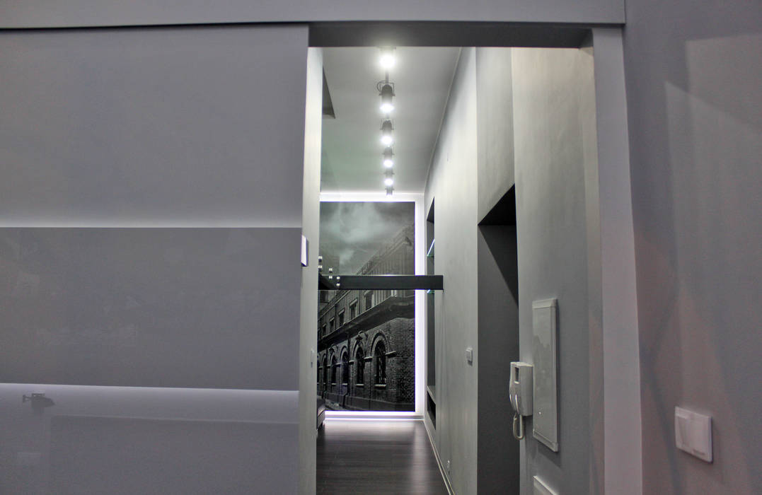 Single loft --Lofty u Scheiblera , WE LOFT DESIGN WE LOFT DESIGN Minimalist corridor, hallway & stairs