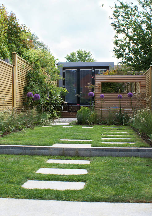 Wargrave Contemporary English Garden, Rosemary Coldstream Garden Design Limited Rosemary Coldstream Garden Design Limited