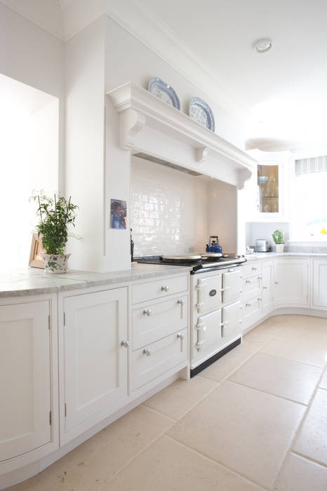 ​Roche Marron limestone in an Artisan Worn finish from Artisans of Devizes. Artisans of Devizes Classic style kitchen Limestone