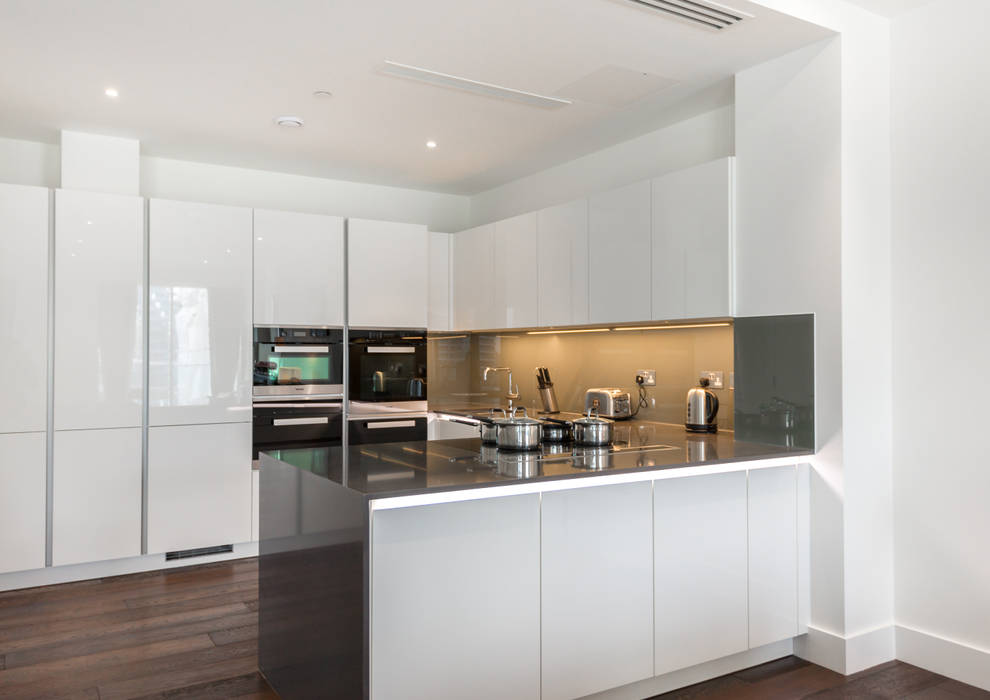 Kitchen well equiped with our Kitchen and Electrical Pack In:Style Direct Kitchen