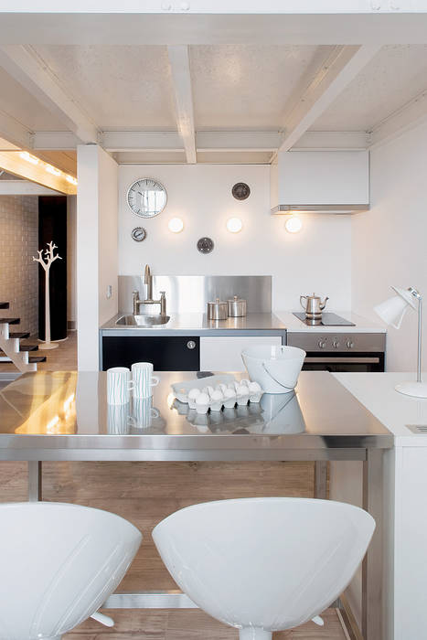 Biały loft, justyna smolec architektura & design justyna smolec architektura & design Living room