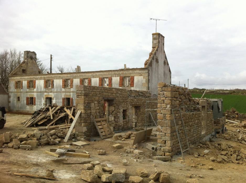 Rénovation d'une longère à Plouhinec LE LAY Jean-Charles Maisons rurales
