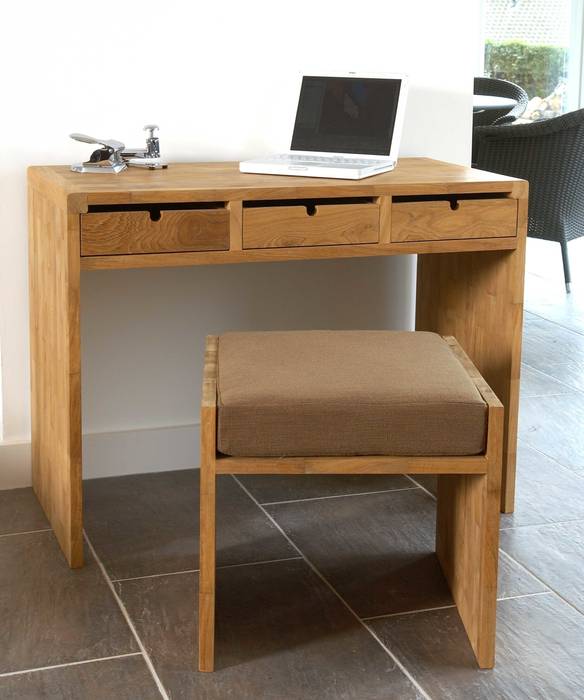 Desk or Dressing Table Dupere Interior Design Commercial spaces Office spaces & stores