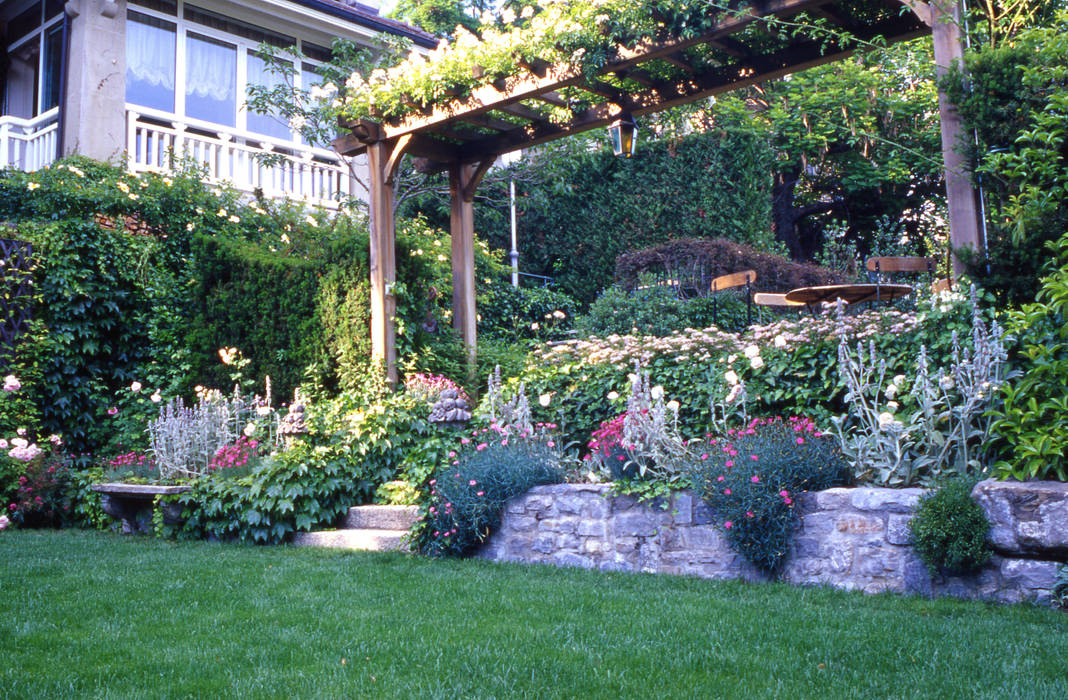 Progetto giardino residenziale: giardino in stile in stile eclettico ... Progettazione giardini online