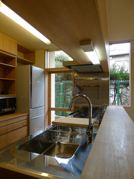 前山の家, 風建築工房 風建築工房 Kitchen