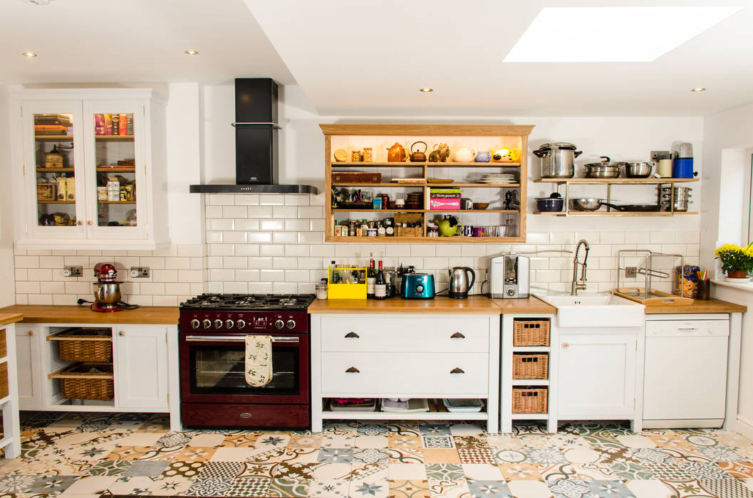 Painted kitchen, Clachan Wood Clachan Wood Modern kitchen