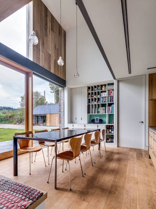 A Modern Family Home: The Nook, Hall + Bednarczyk Architects Hall + Bednarczyk Architects Modern Dining Room