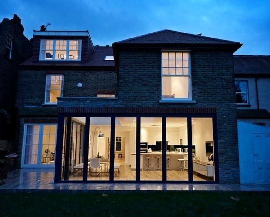 Suburban Family Home - Ealing Broadway, London, Hugo Carter - SILENT WINDOWS Hugo Carter - SILENT WINDOWS Puertas y ventanas de estilo clásico