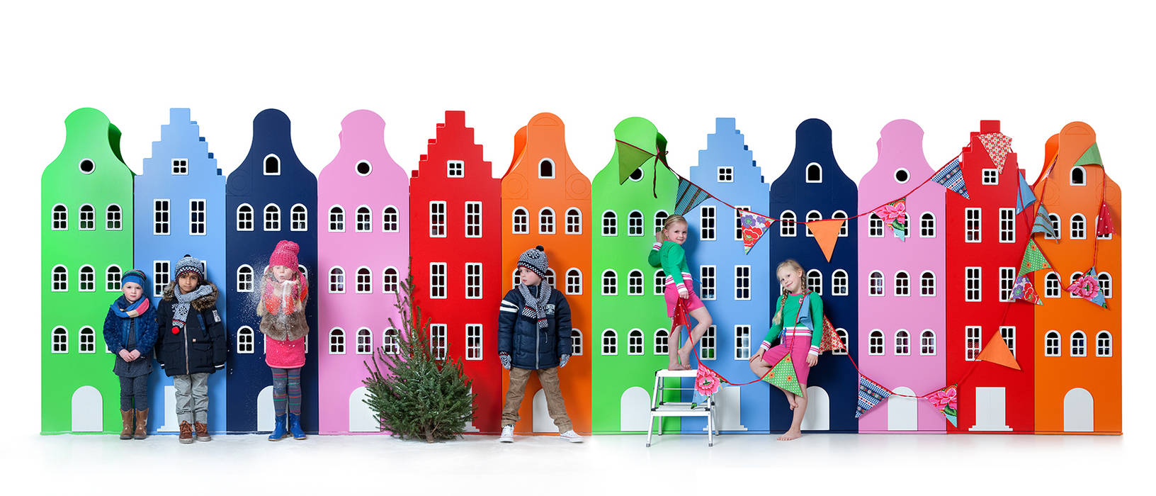 Kast van een Huis Amsterdam serie , This is Dutch bv This is Dutch bv Modern Çocuk Odası Elbise Dolabı & Komodinler