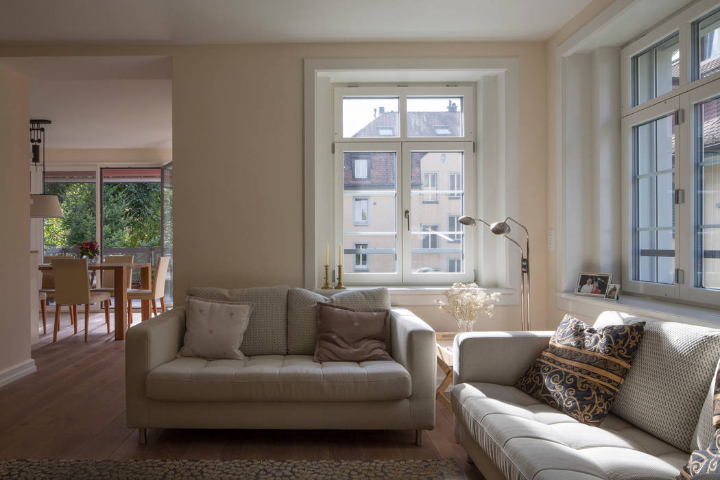 Mehrfamilienhaus in Zürich- Hirslanden, Tschander.Keller architekten Tschander.Keller architekten Living room