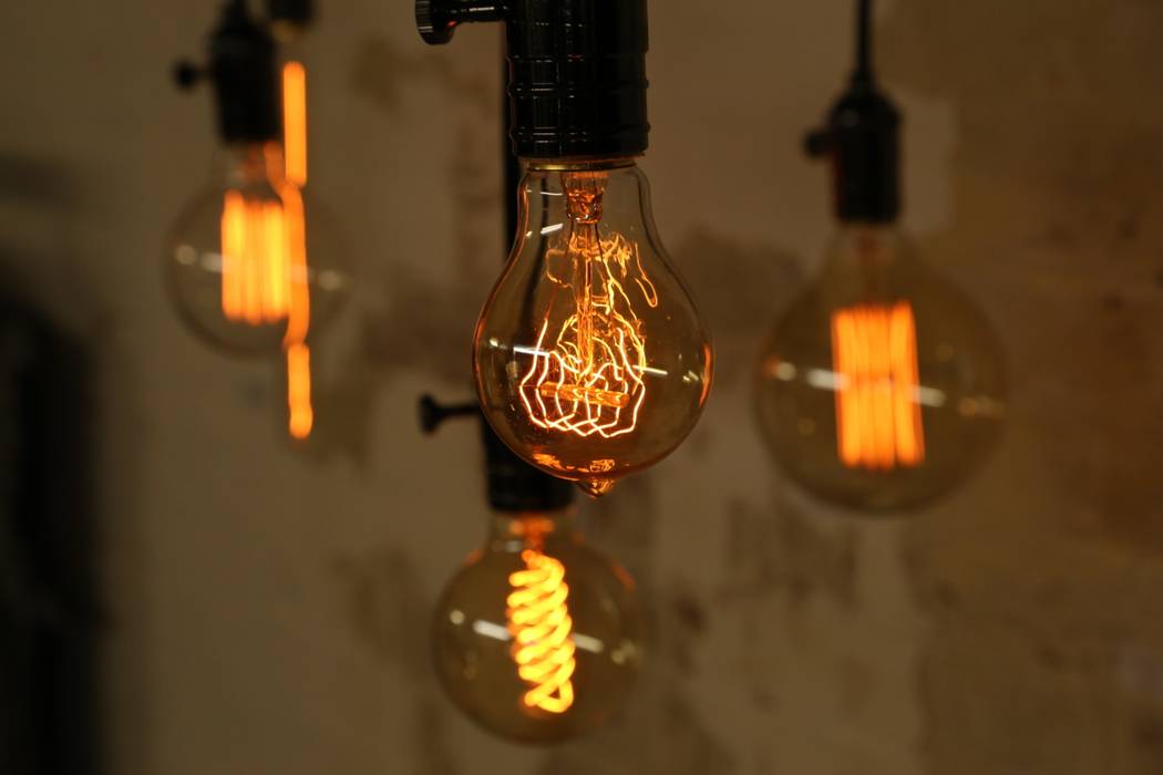 Decorative filament light bulbs William and Watson Rumah Gaya Industrial Accessories & decoration