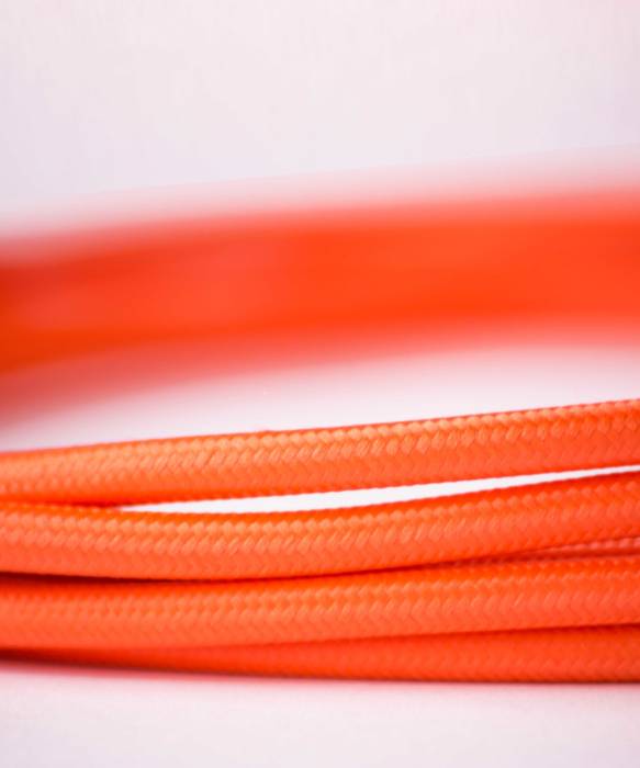 Fabric lighting cable - Orange William and Watson Casas modernas Accesorios y decoración