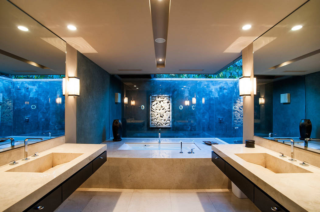 Villa Siriyana, Stone Contractors Stone Contractors Kamar Mandi Modern Bathtubs & showers